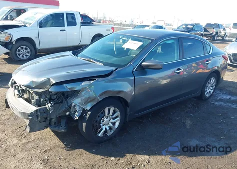 2018 Nissan Altima 2.5 S z USA, uszkodzony, nr VIN 1N4AL3AP0JC165920